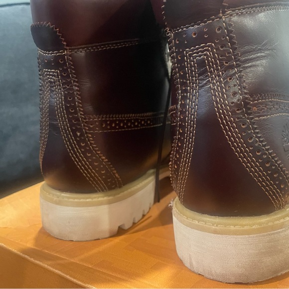 Timberland Premium Limited Release - Picture 6 of 15